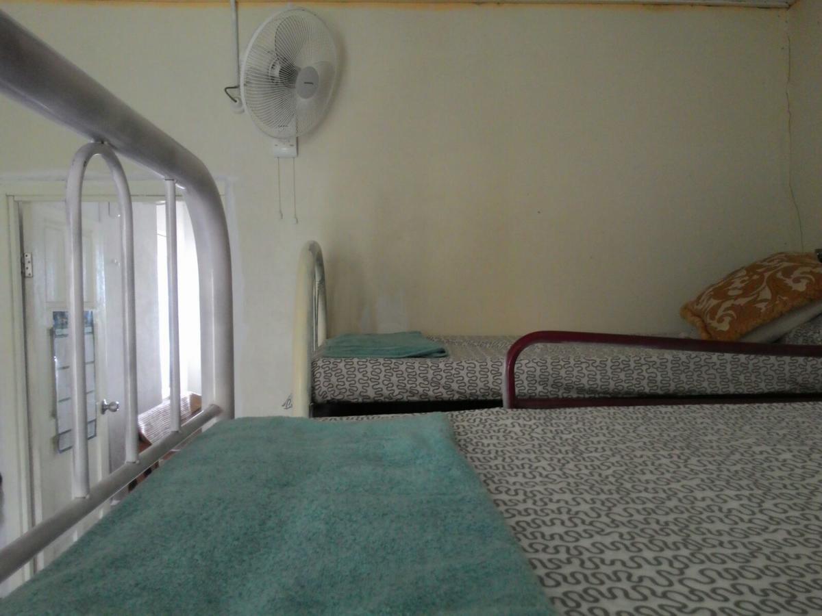 Pandan Beach Homestay Kampong Pandan Exteriör bild